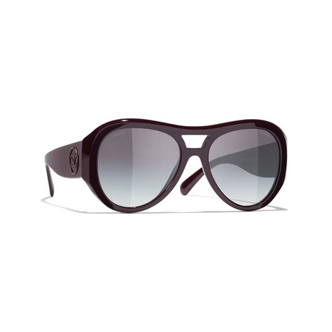 CHANEL Sunglasses: Pilot Sunglasses, acetate — 